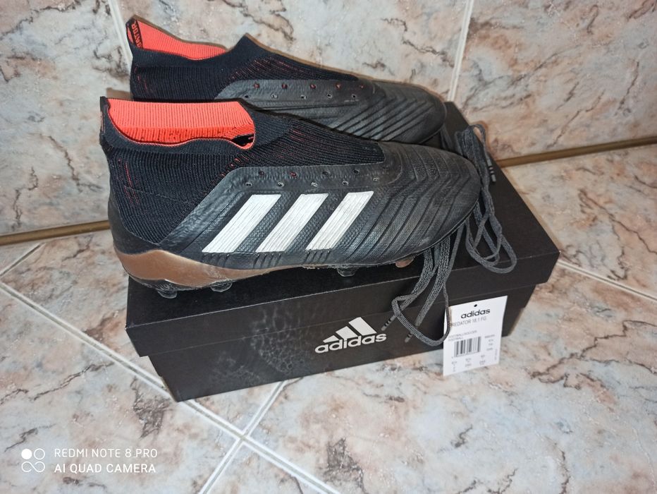 Футболни обувки(бутонки,калеври) Nike и Adidas! Нови! Промоция!