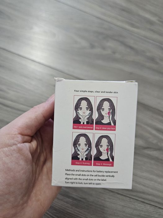 Dispozitiv electric de curățare facială din silicon, roz sau albastru