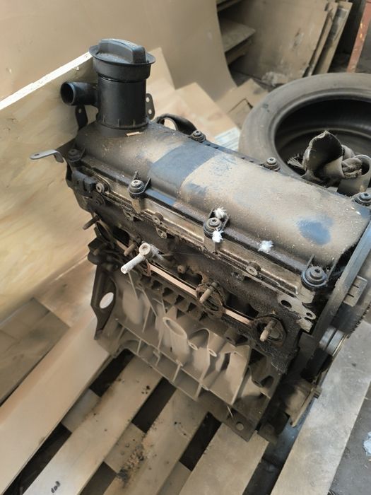 Продам двигатель 1.6 bse