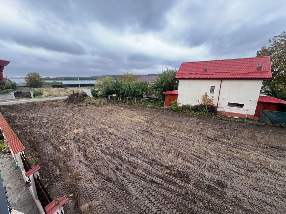 Particular, Teren intravilan Cernica, toate utilitatile, vedere la lac