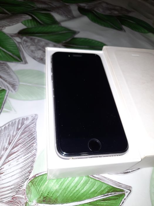 IPhone 6  128 гиг