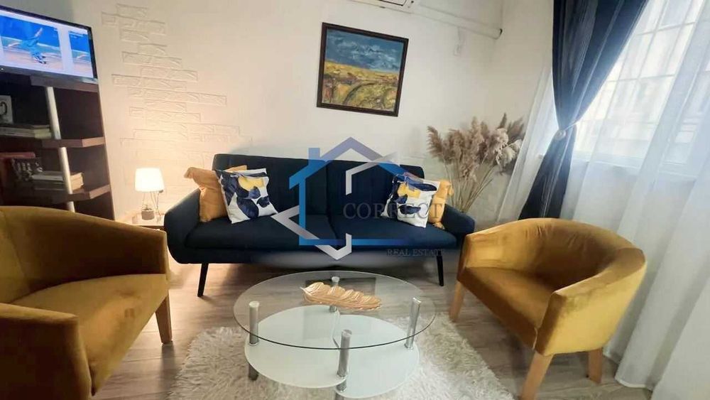 Дава се под наем Двустаен апартамент в Варна, Колхозен пазар - 60 кв.м за 397.8 € - Снимка #2