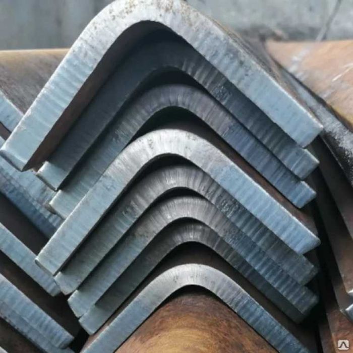 Стальные сварные двутавры, коробчатые балки, гнутый швеллер и уголки