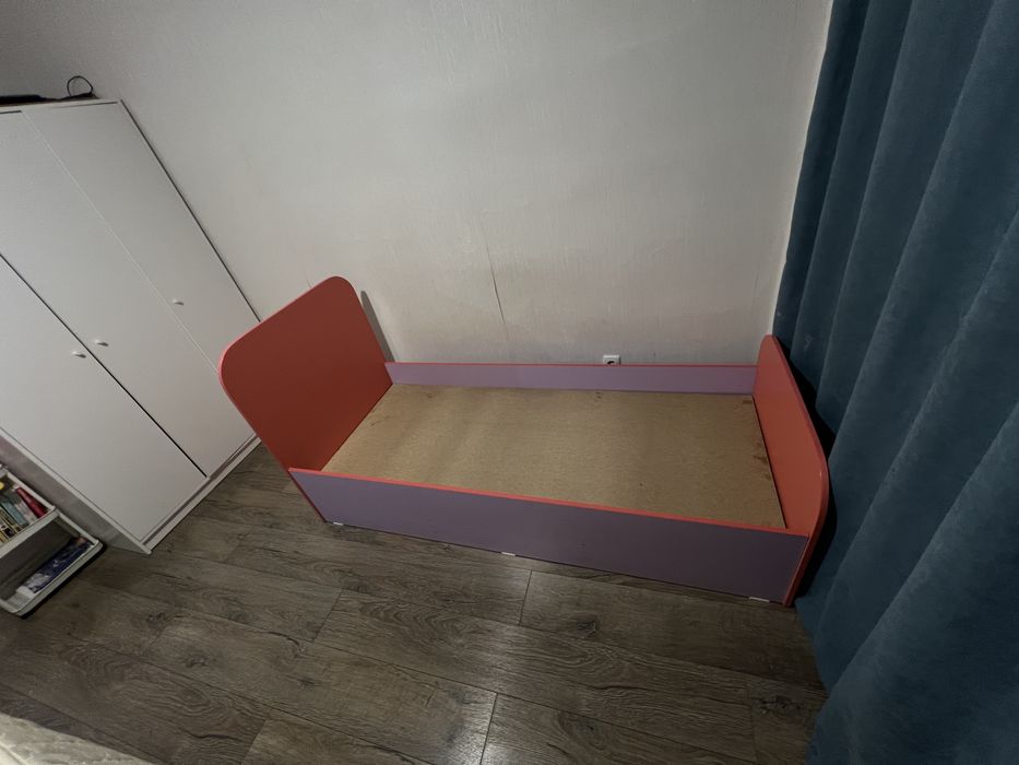 Кровать подростковый