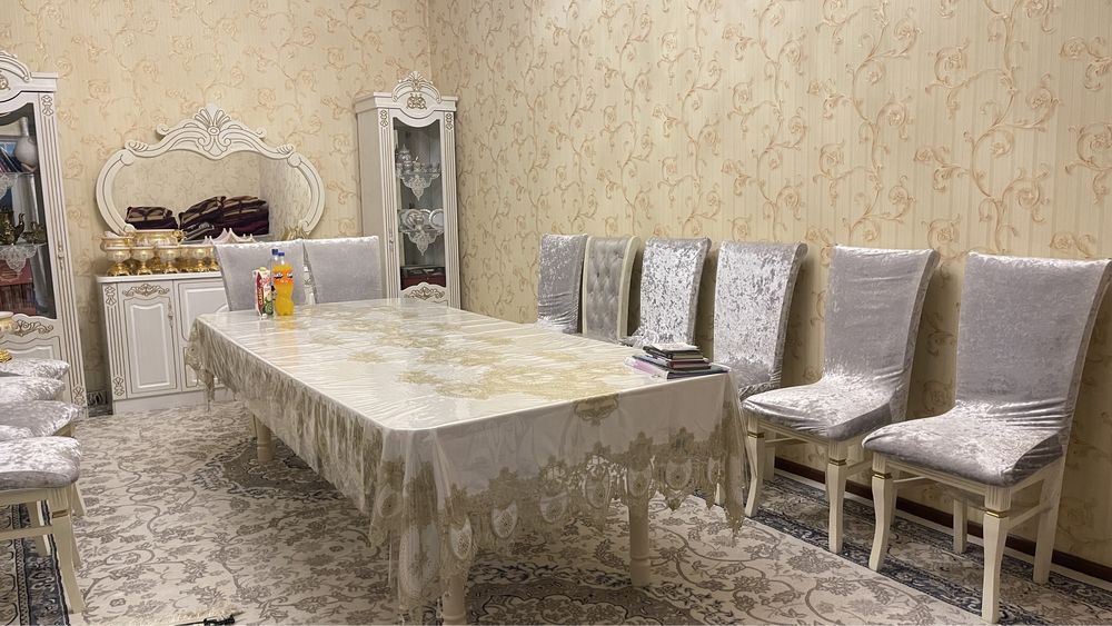 zal uchun stol stul va mebel