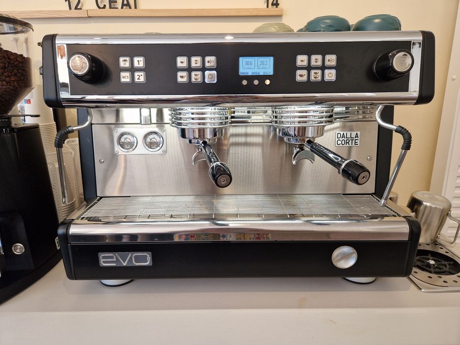 Vând espressor Dalla Corte Evo 2