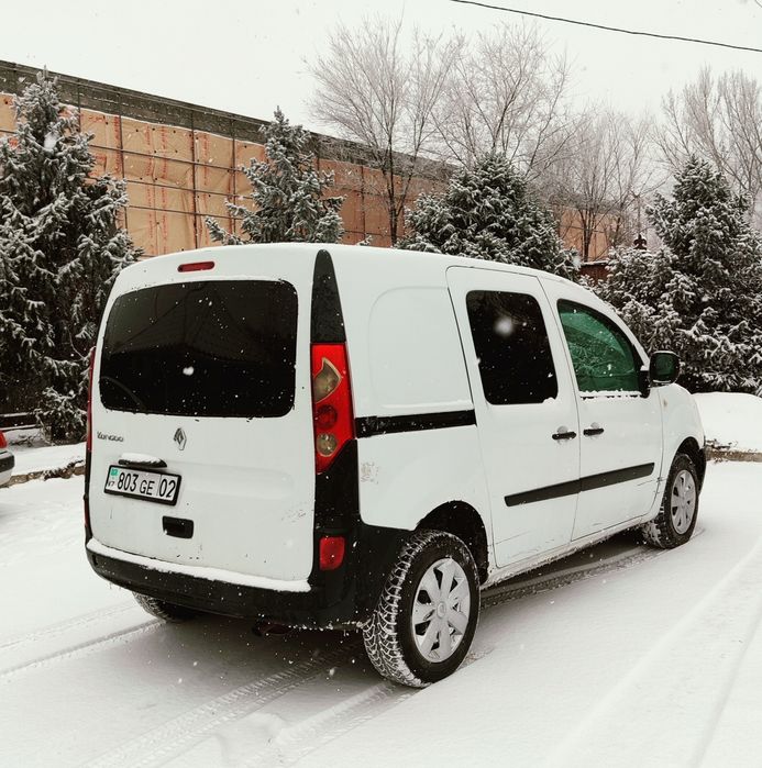 Авто в рассрочку Renault Kangoo
