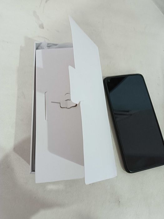 телефон Redmi Note 9