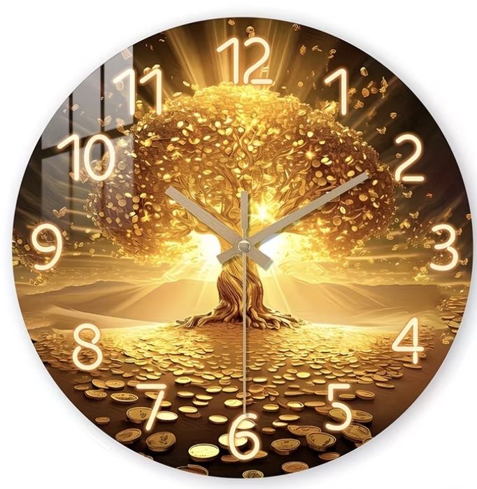 Часы с изображением денежного дерева.