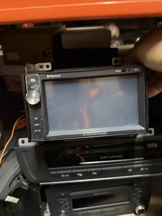 Навигация медия Phonocar VM069 2 Din Multimedia 6.2" Bluetooth Juke