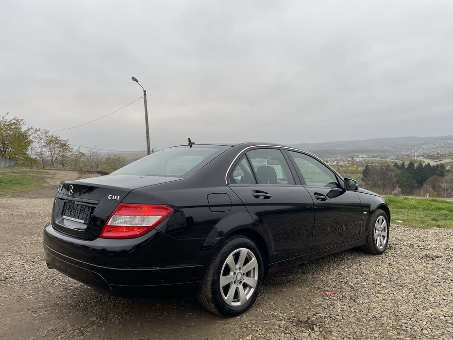 Mercedes-Benz C class 2011 automat