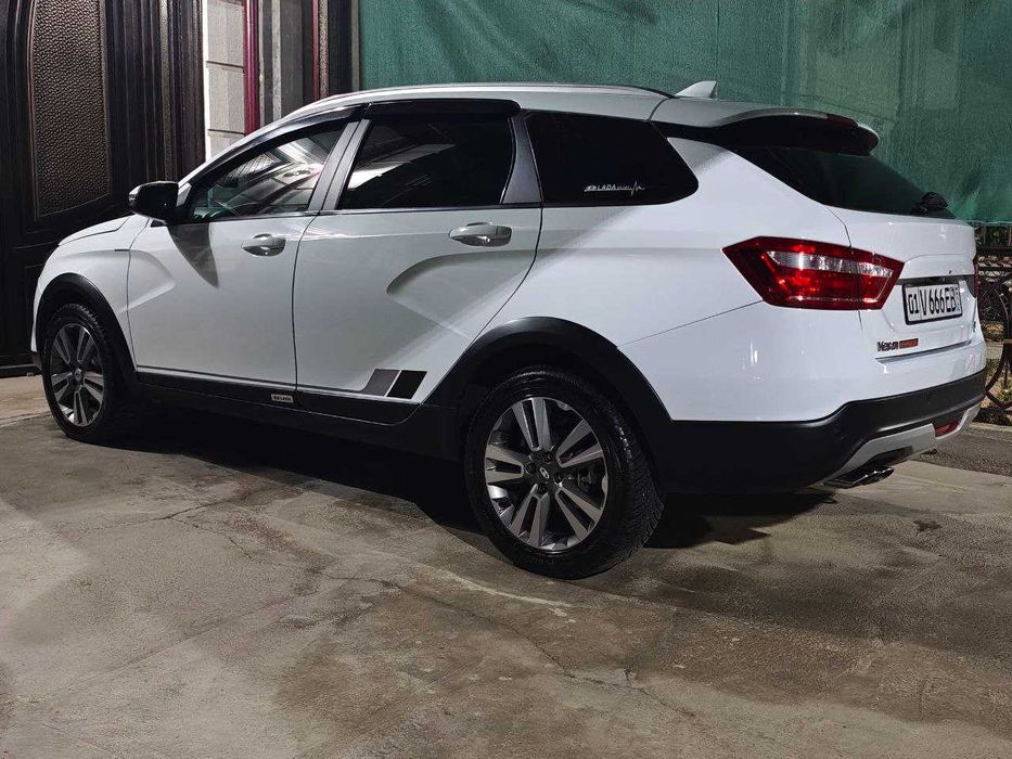 LADA VESTA SW Cross - 2022 (Reno Nissan)