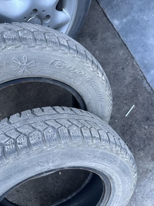 Продам балоны резину на 13 зимнию