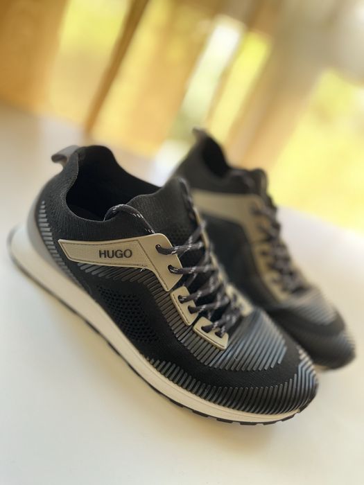 Hugo Icelin Сникърси - 40 номер