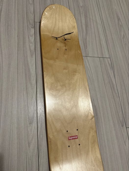 Supreme Skateboard Deck-uri – Kermit & KAWS (ORIGINALE)