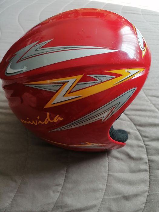 Каска за ски и сноуборд с размер М58 на марката-MEVIDA HELMETS