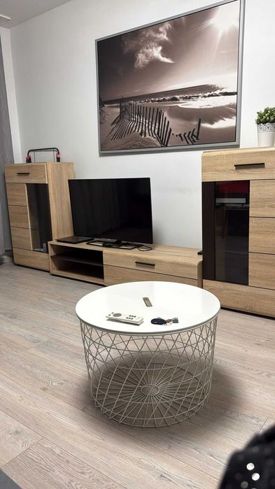 Închiriez garsonieră 33 m² zona Mega Mall, etajul 7/10,bloc cu lift.