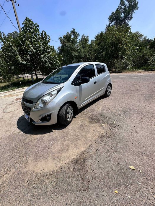 Spark avtomobili