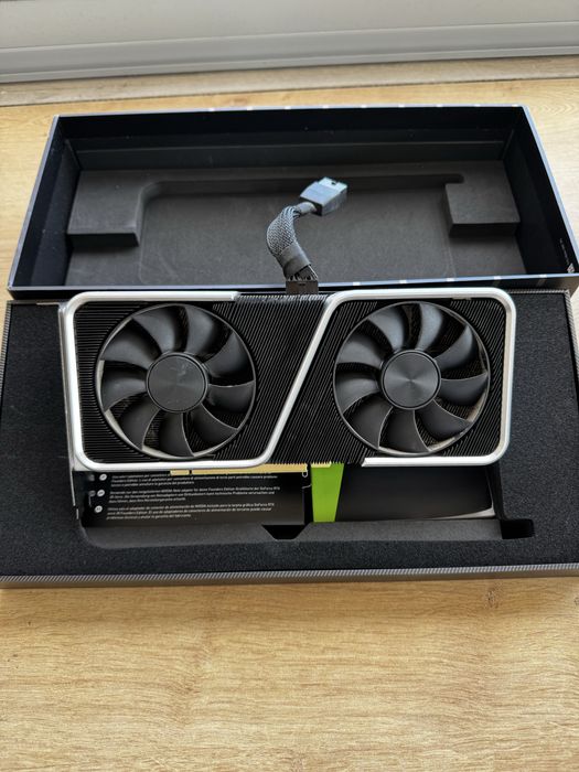 NVIDIA GeForce RTX 3060 Ti Founders Edition (8GB GDDR6)