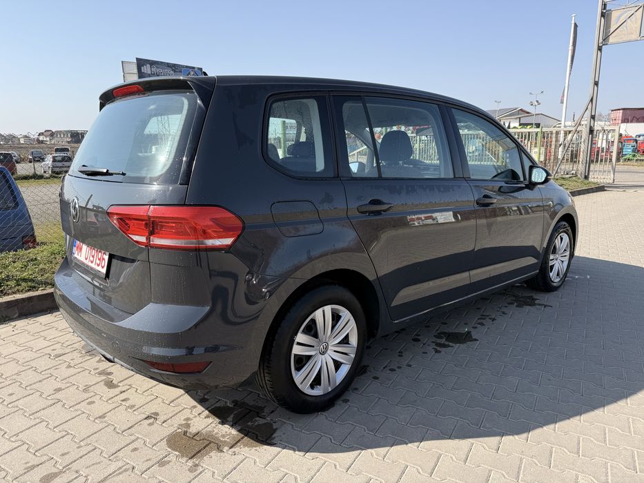 Vw Touran 1.6 TDI  2017 tva ded import Germania