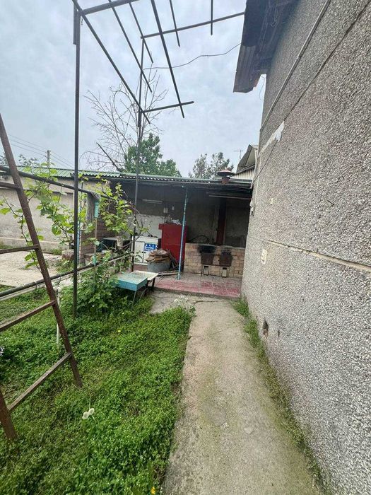 Продам участок с домом, кадастром, 6 соток, ориентир Янги Узбекистан