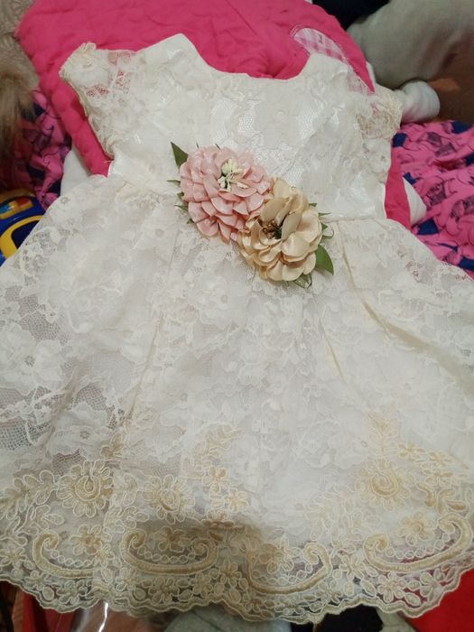 Барлыгы 2000тг берем