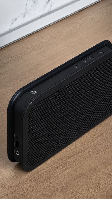 Портивную Bluetooth колонку продам