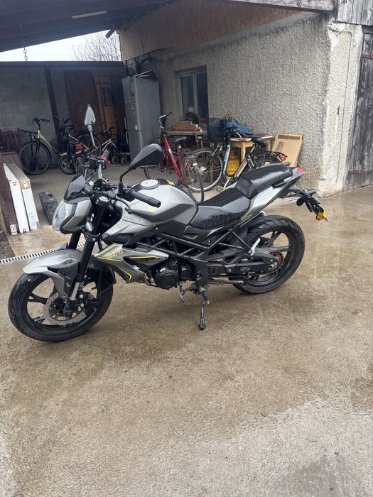 Vand Benelli 125cc din anul 2022