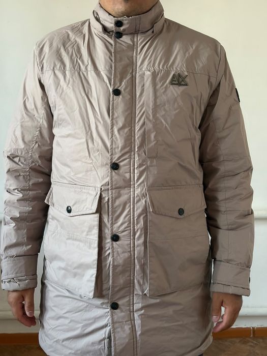 Продам куртку Armani Exchange