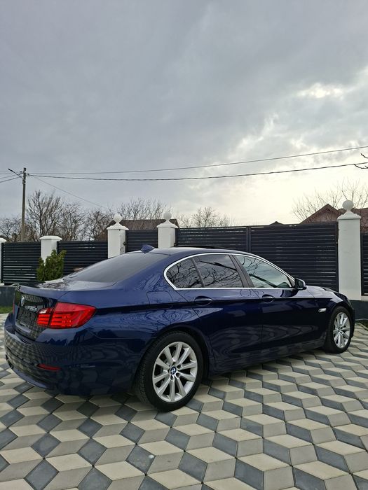 Vând Bmw 530d An 2013 258 de caii trapa Head-up dysplay