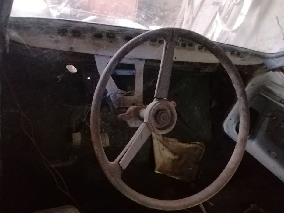 Dacia 1300 caroserie