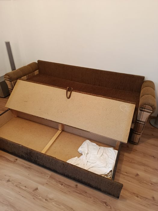 Mobila pentru living in stare bună