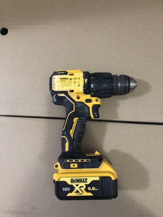 Masina gaurit Dewalt DCV 709