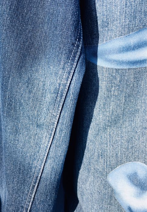 Джинсовая куртка …