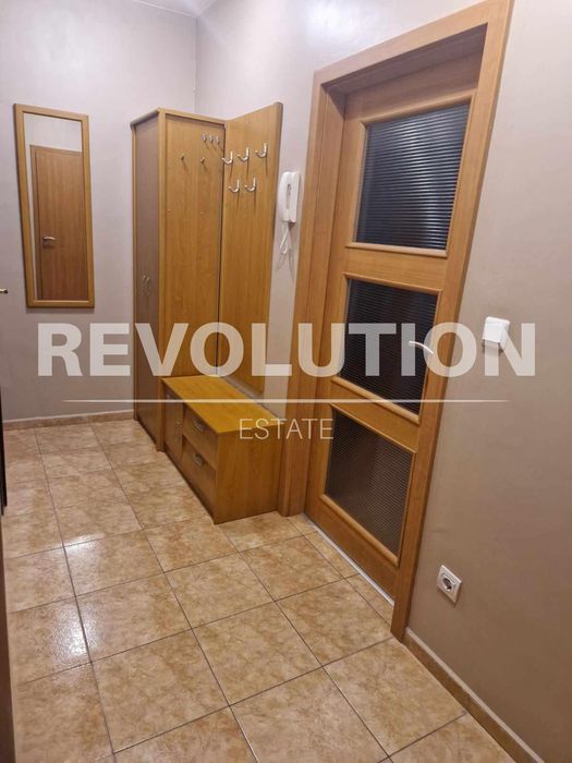 Дава се под наем Тристаен апартамент в Варна, Лятно кино Тракия - 85 кв.м за 650 € - Снимка #16