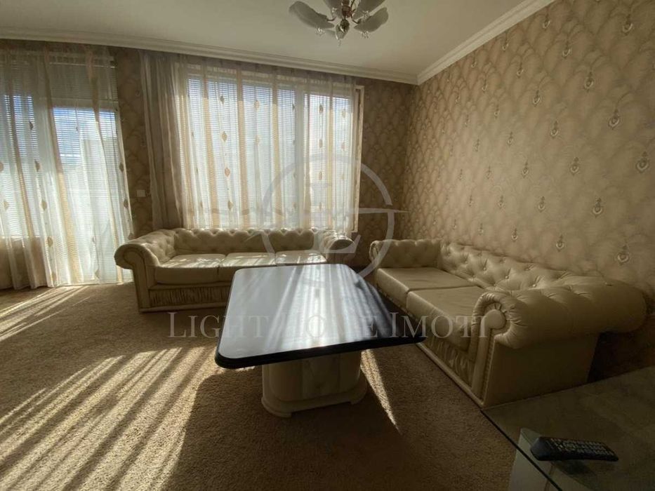 Продава се Тристаен апартамент в Пловдив, Кършияка - 117 кв.м за 1800 €/кв.м - Снимка #3