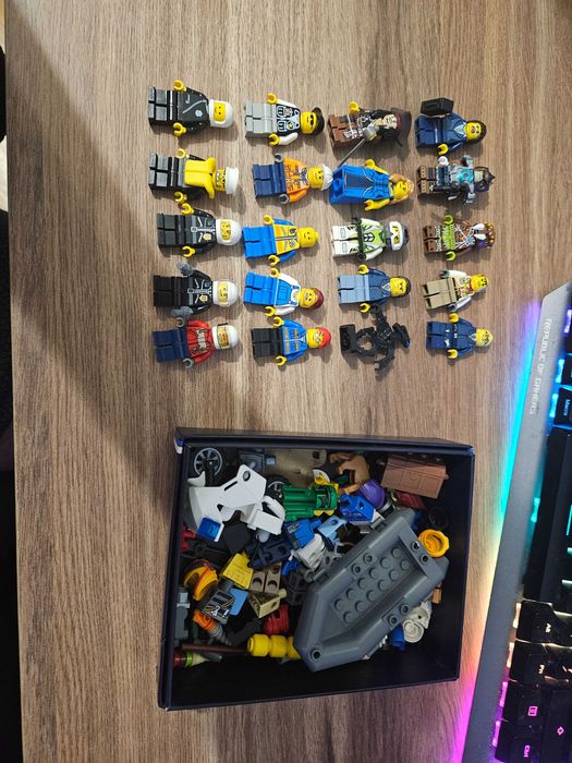 Лего/Lego голяма колекция с фигурки и части