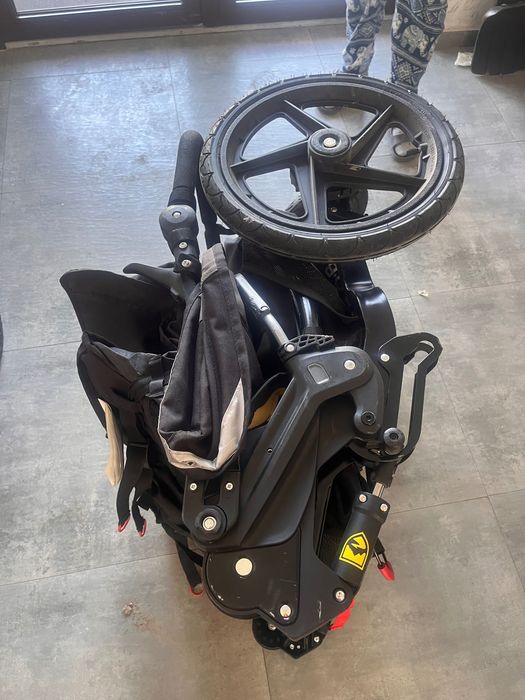 двойная коляска Double B.O.B.