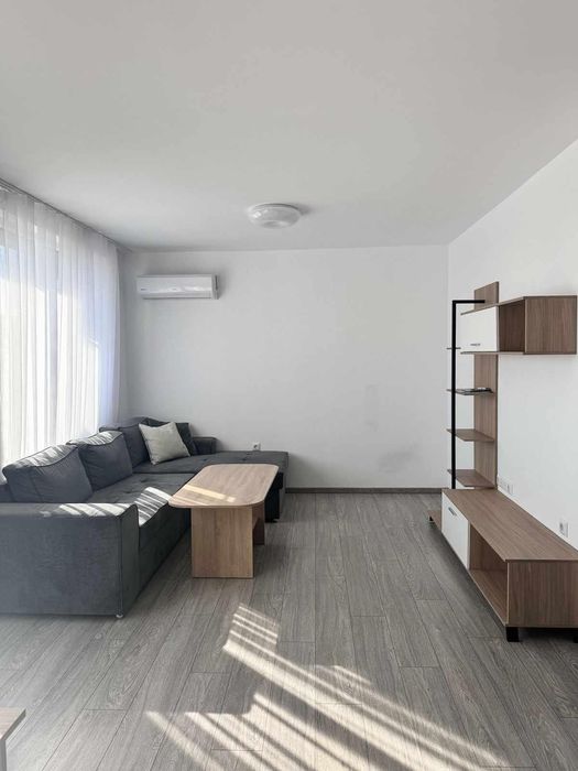 Дава се под наем Двустаен апартамент в Варна, Цветен квартал - 60 кв.м за 450 € - Снимка #2