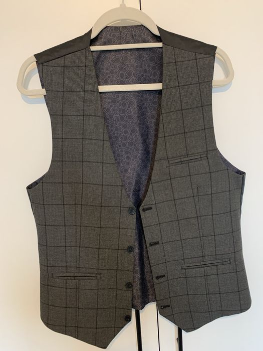 Costum Suvari, marimea 52/6