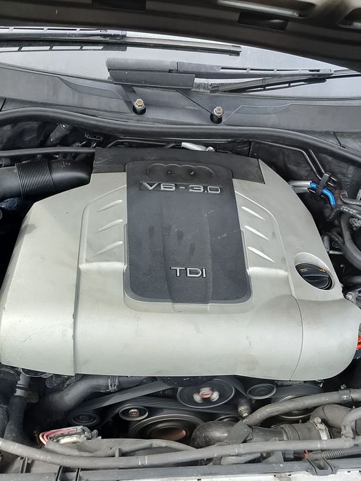 Audi Q7 Audi Q7 3.0 TDI , BUG мотор 233 к.с. 20 броя на части.