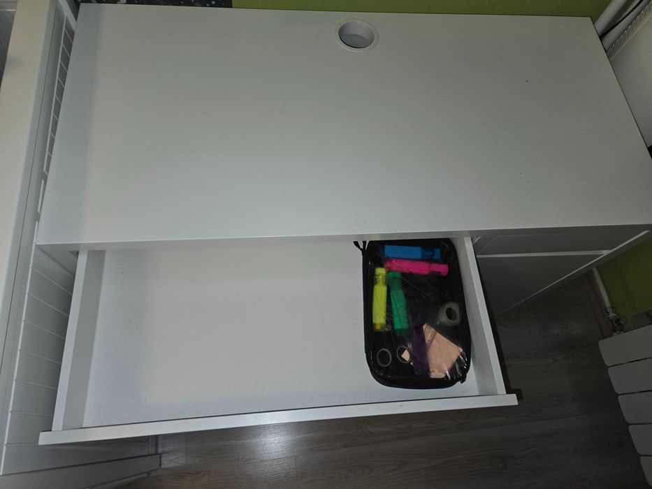 Бюро от Икея  99лв.