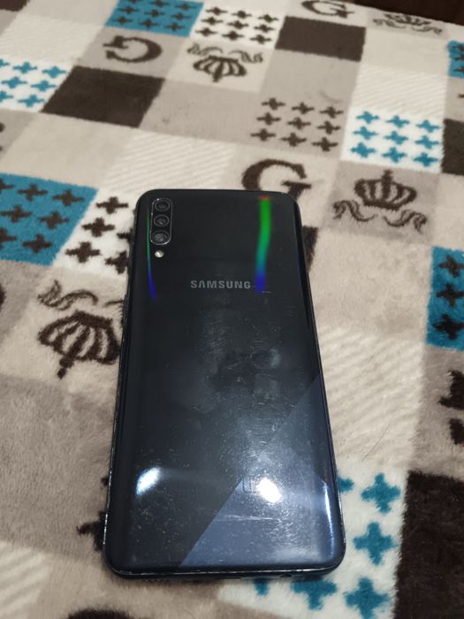 Продам Samsung A30s