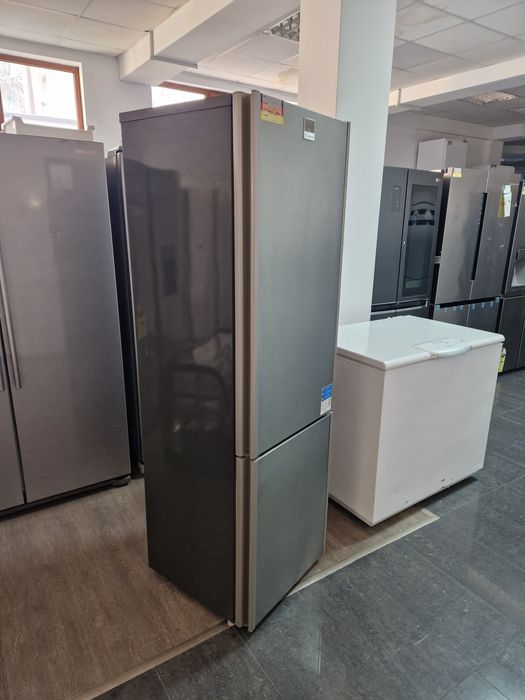 Хладилник с фризер Candy A+