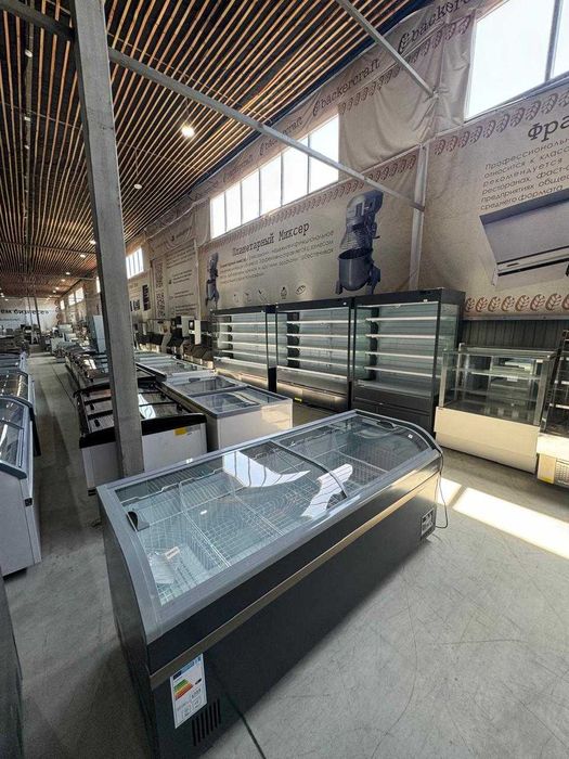 Морозильная витрина,морозильник бонета
