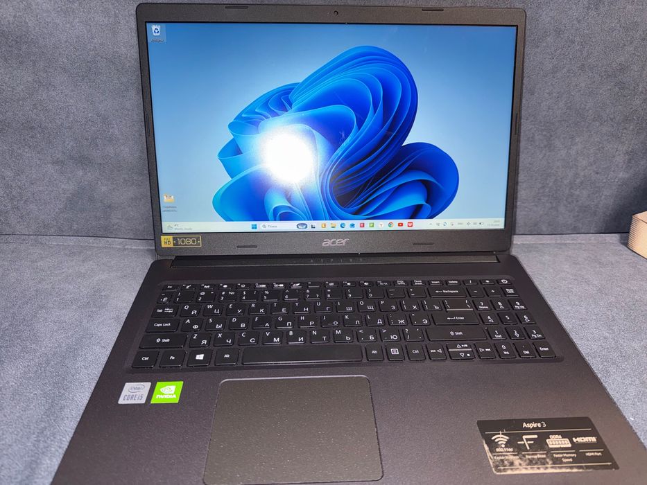 Ноутбук Acer aspire 3