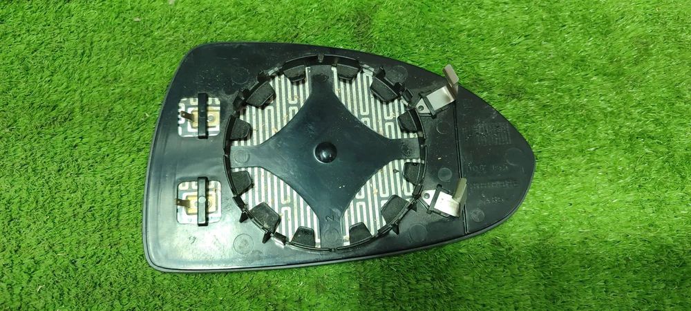 STICLA OGLINDA (4 BUC.) MITSUBISHI COLT (Z30) / MITSUBISHI LANCER 2002-2012 / V-2019 / VW POLO (6R / 6C) 2009-2017 / SUZUKI WAGON R+ 2000-2008 COD OEM 232634027 / 095455 / 212834353 / R2000  (5G2)