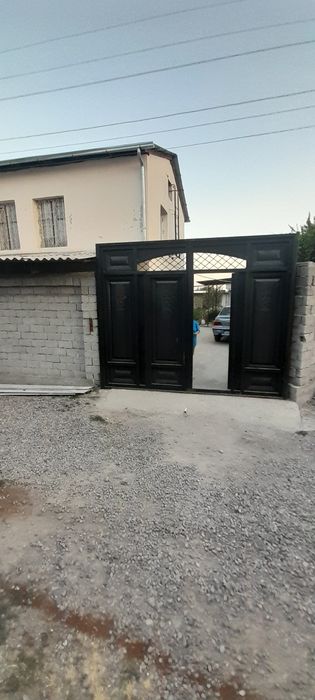 Продаёт загородный дом