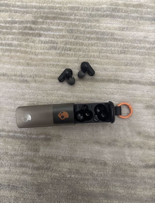 Безпроводные наушники SkullCandy Dime Evo