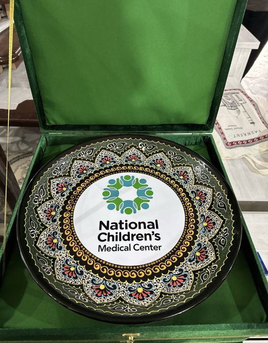 Sovg'aga buyum | Laganga Rasm yoki logo | Совга учун буюмлар |